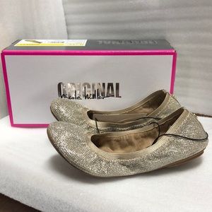 NIB Orginal Nicole Miller Scrunch Flat Emma